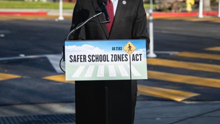 Berman AB2583 School Zone Speed Limit Presser