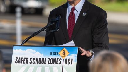 Berman AB2583 School Zone Speed Limit Presser