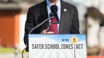 Berman AB2583 School Zone Speed Limit Presser