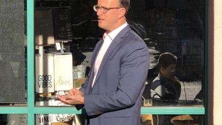 Berman Hosts Community Coffee in Mountain View