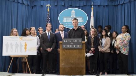 Berman and Students Promote Safe Lot Legislation for Homeless Students 